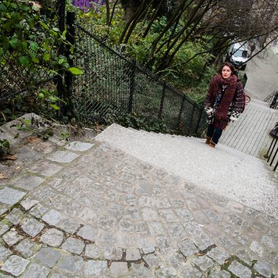 Un escalier ça monte